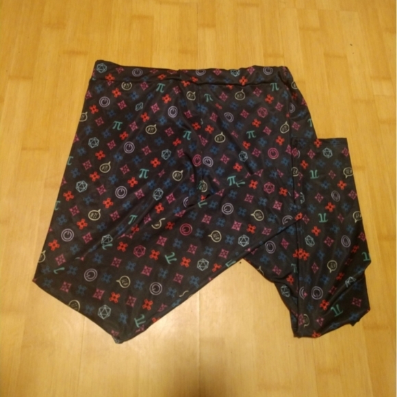 Tee Fury Videogame Leggings - Picture 3 of 5